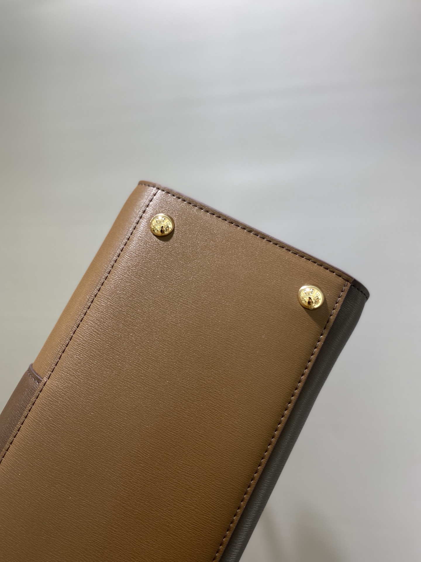 델보 브리앙 박스백 미듐